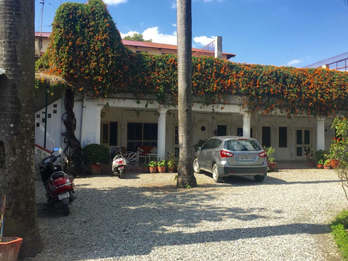 Mango Tree Courtyard Dehradun Hotel Exterior photo